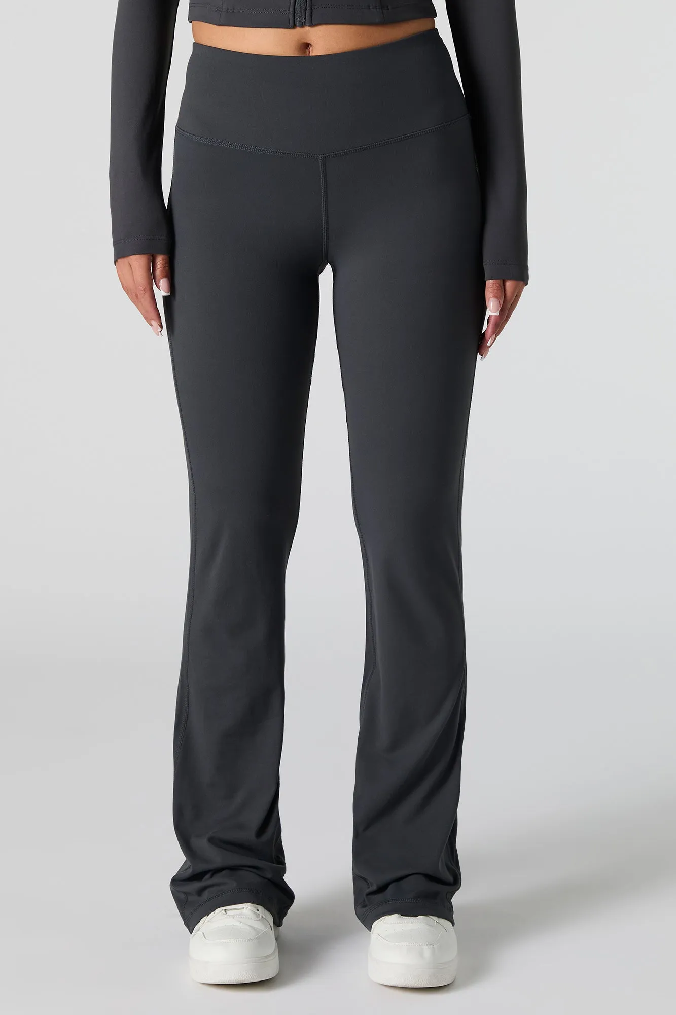 Active Flare Pant