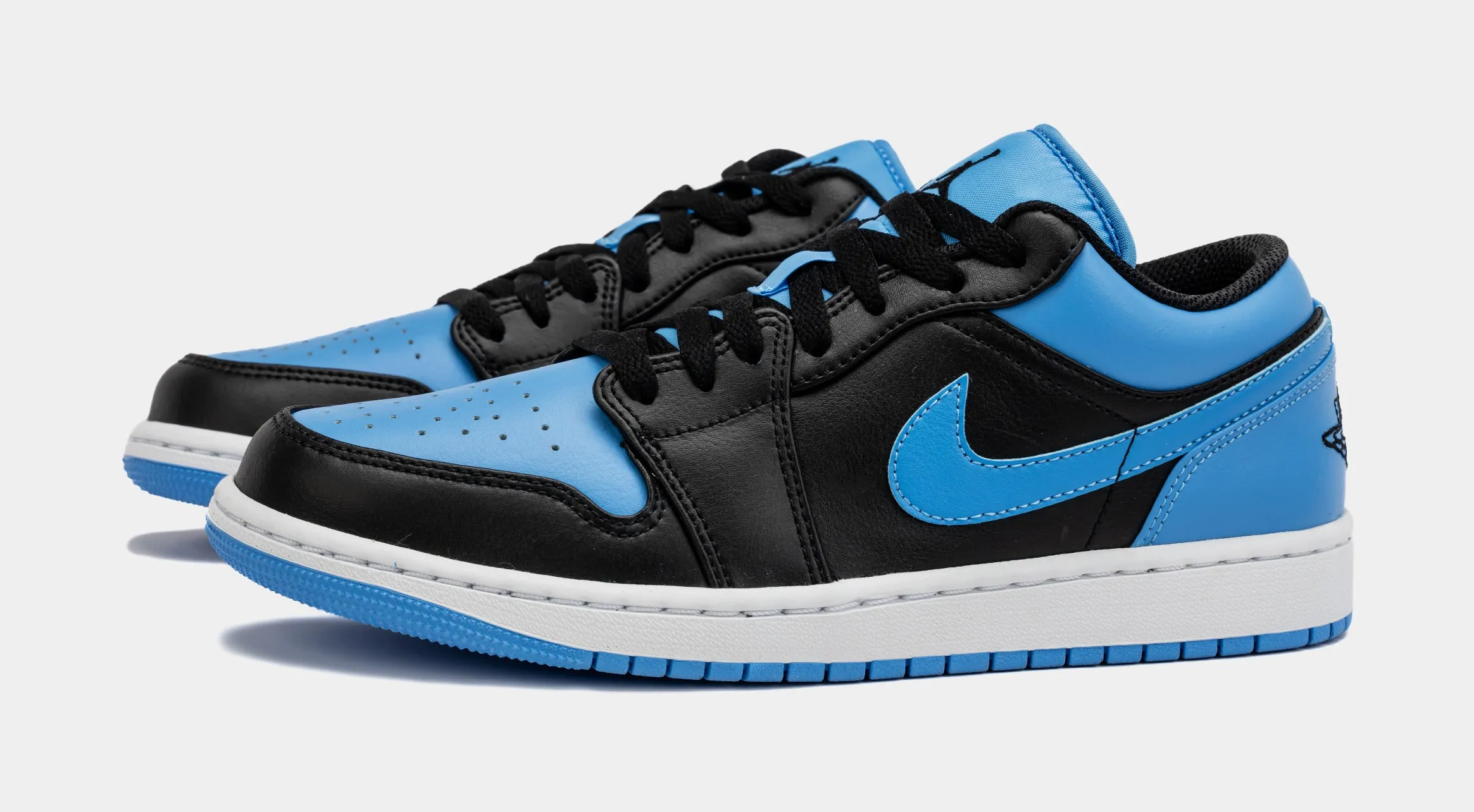 Air Jordan 1 Retro Low University Blue Mens Lifestyle Shoes (Black/Blue)