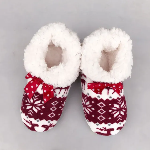 Winter Warm Women Indoor Shoes Lovely Reindeer Pattern Plush Cotton Shoes Bota With Bow Non-slip Soft Sole Home Floor Slippers