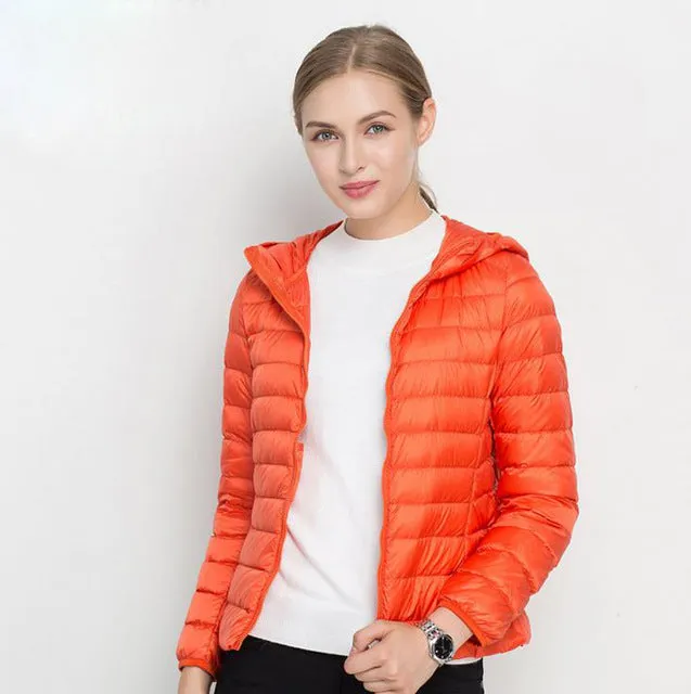 Winter Women Ultra Light Down Jacket 90% Duck Down Hooded Jackets Long Sleeve Warm Slim Coat Parka Female Solid Portabl Outwear